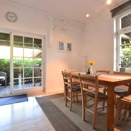 Lejlighed Alter Bahnhof Mit Terrasse Und Garten Ofc 06 Roggow